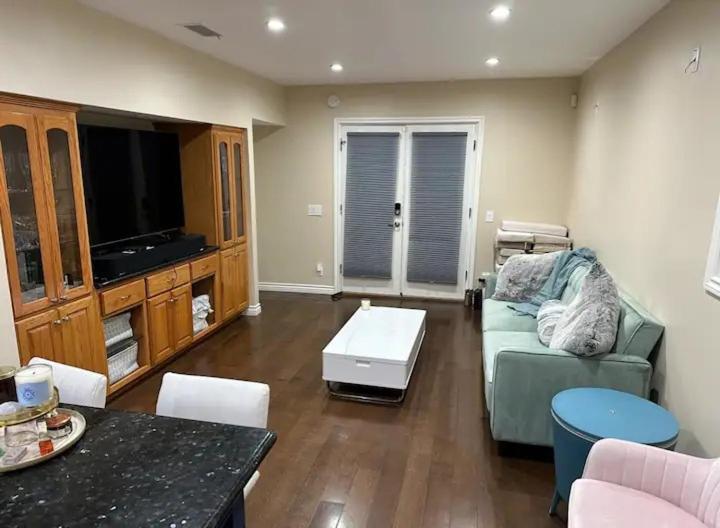 Room Walkable To Ucla Los Angeles Dış mekan fotoğraf